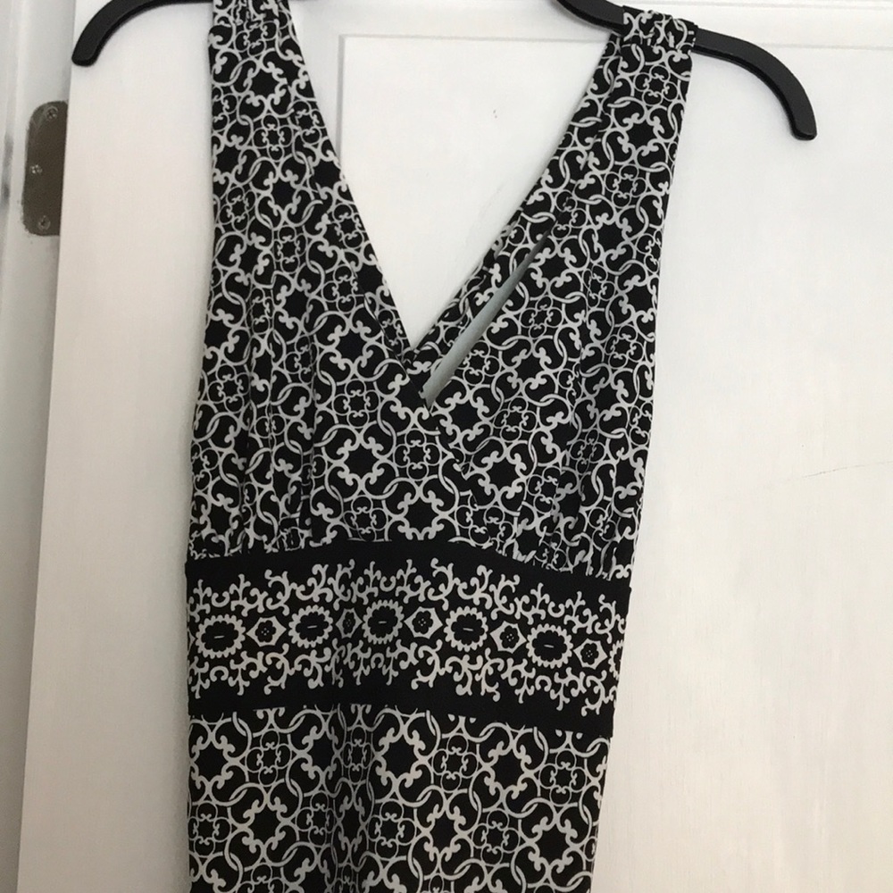 WHBM Top